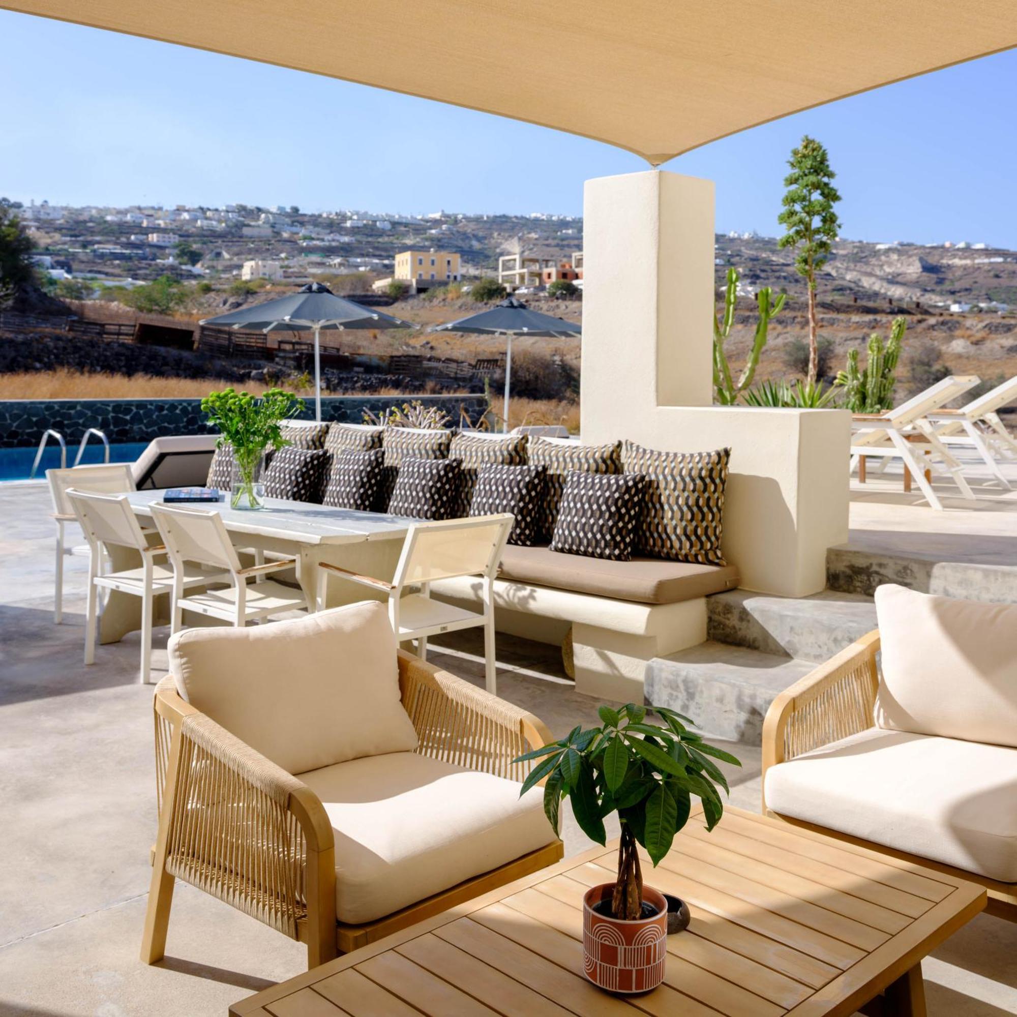 Home Of Lilies Fira  Exterior foto